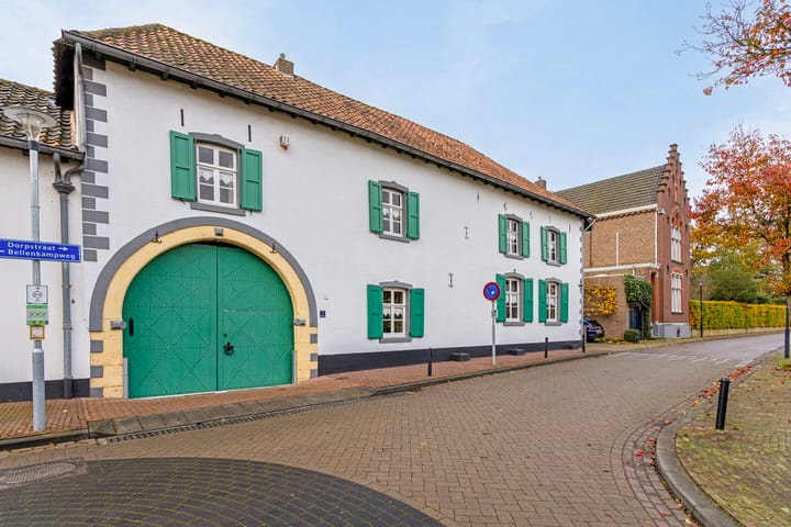 Foto 1 van Dorpstraat 1
