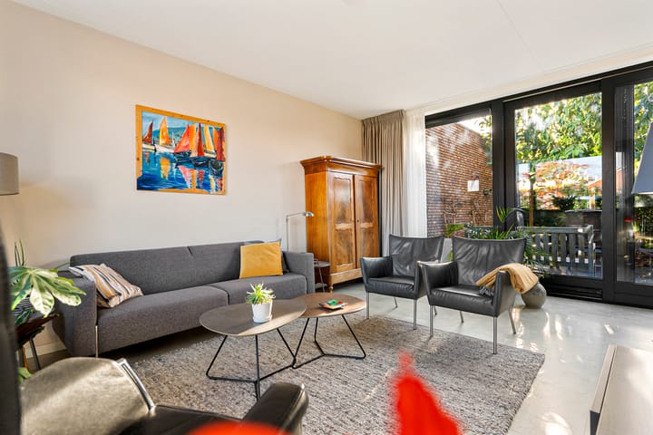 Foto 18 van Linnenweversgilde 2