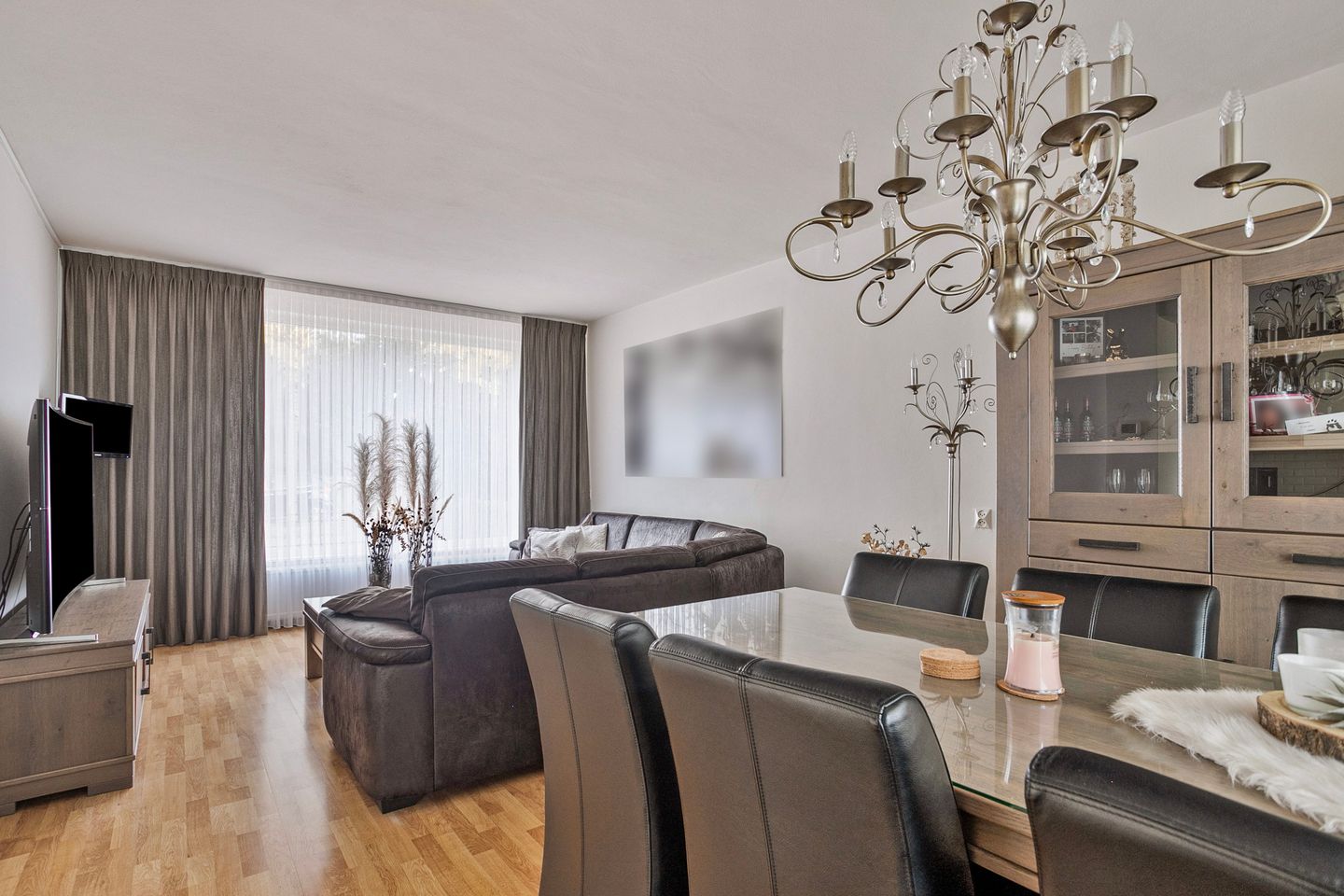 Photo 10 of Johannes Vermeerlaan 84