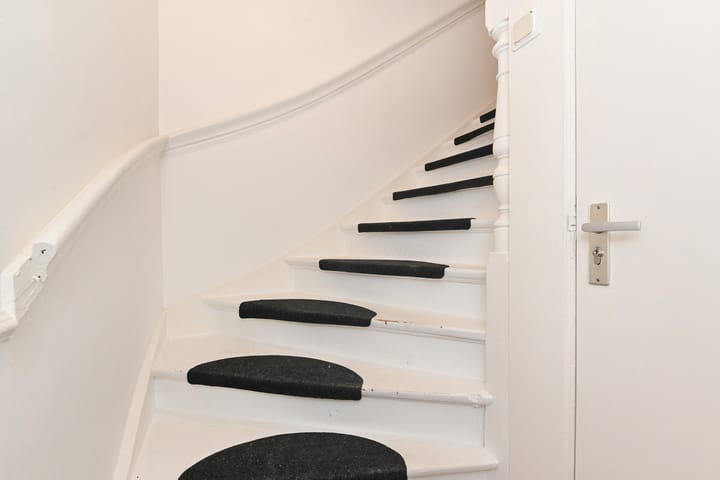 Foto 8 van Weimarstraat 114-B