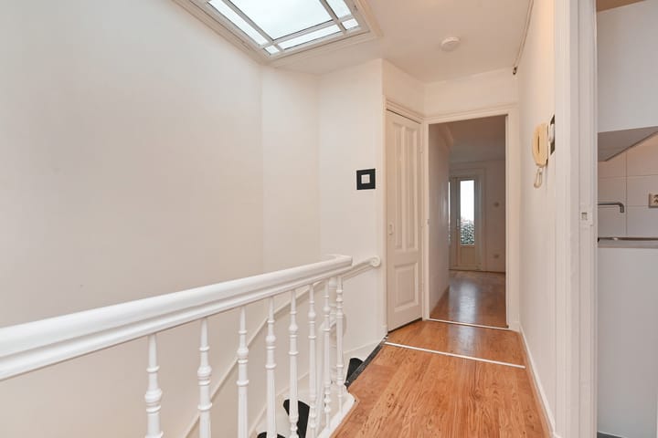 Foto 10 van Weimarstraat 114-B