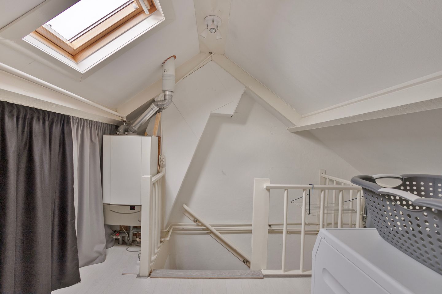 Photo 34 of Johannes Vermeerlaan 84