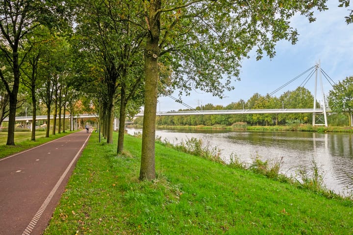 Foto 42 van Johannes Vermeerlaan 84