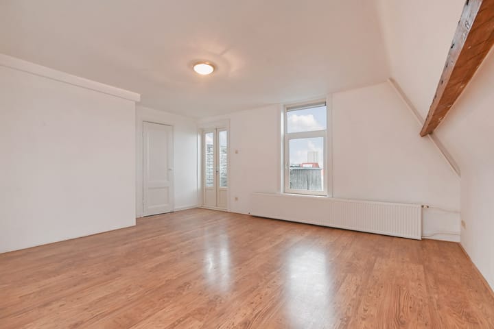 Foto 28 van Weimarstraat 114-B