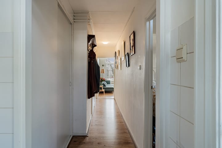 Photo 17 of Spaarndammerstraat 18-H