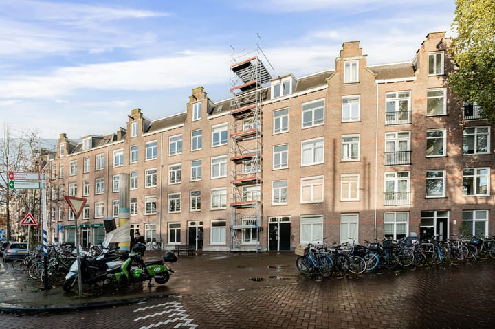 Photo 22 of Spaarndammerstraat 18-H