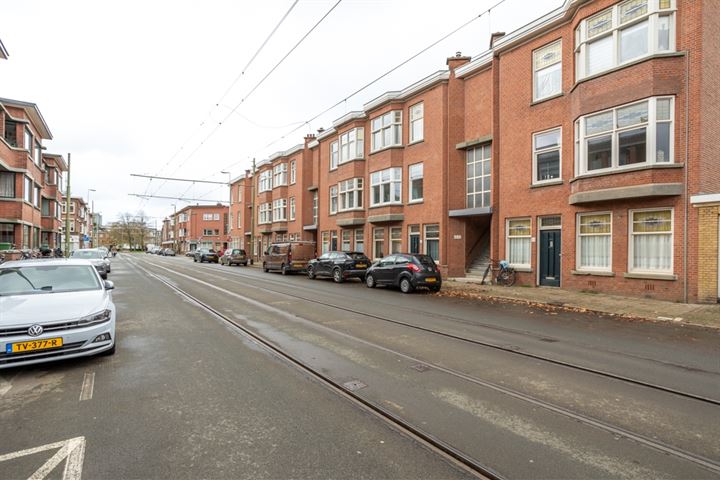 View photo 36 of Loudonstraat 46