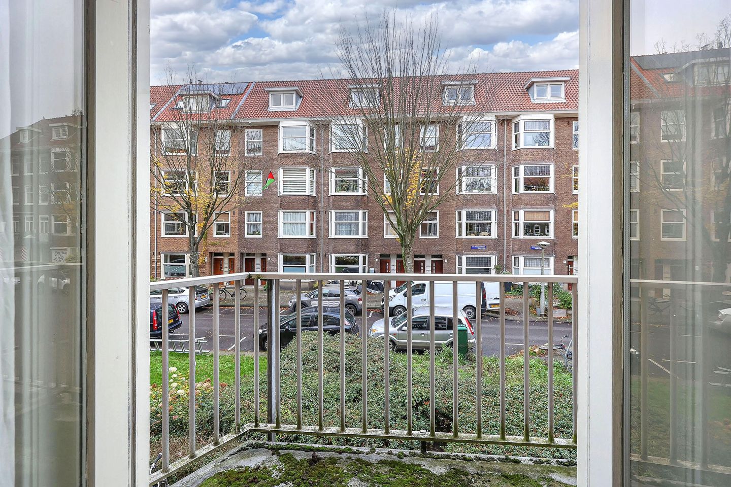 Photo 4 of Van Walbeeckstraat 3-1