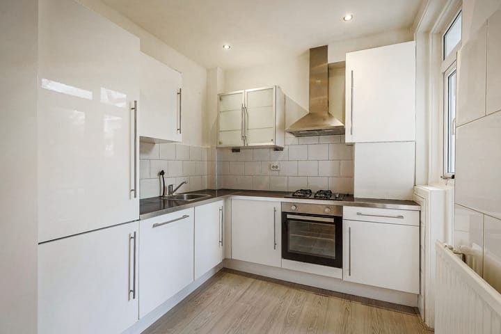 Foto 16 van Van Walbeeckstraat 3-1