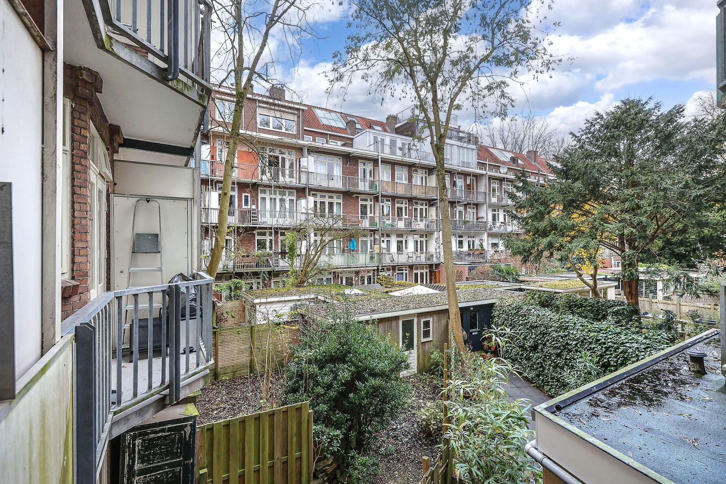 Photo 25 of Van Walbeeckstraat 3-1