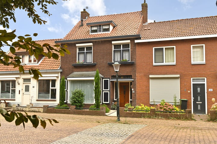 Bekijk foto 4 van Achterstraat 28