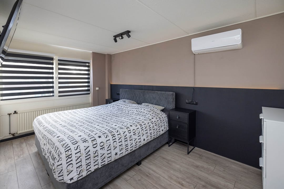 Foto 13 van Burcht 70