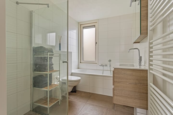 Foto 5 van Basisveenstraat 21