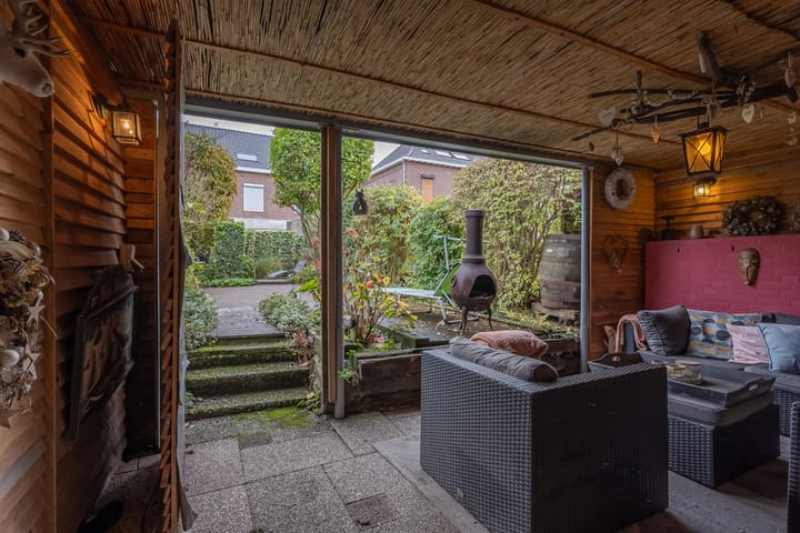 Foto 31 van Julianastraat 23