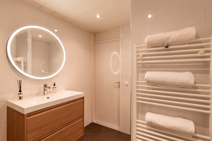 Foto 3 van Damstraat 98