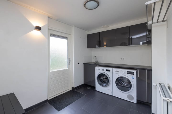 Foto 11 van Kees van Baarenstraat 3