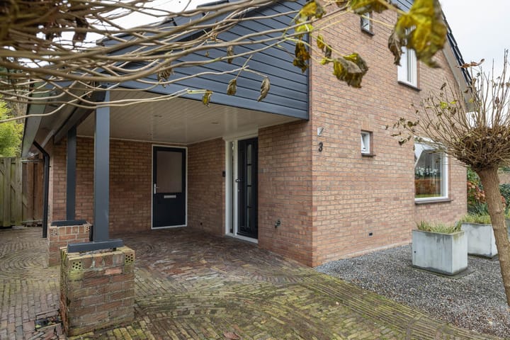 Foto 37 van Kees van Baarenstraat 3