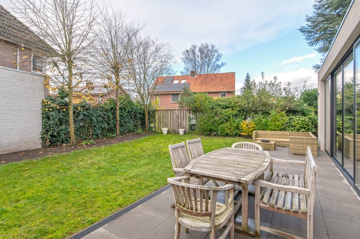 Foto 27 van Burgemeester Uijenstraat 36