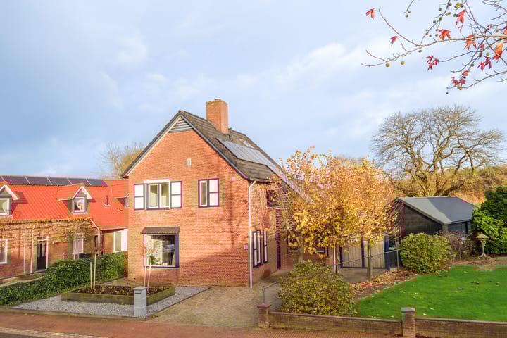 Foto 55 van Diergaarderstraat West 16