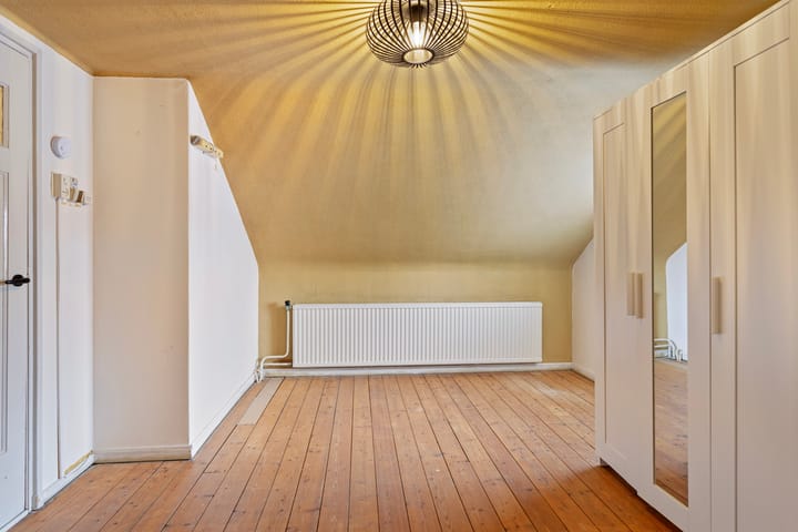 Foto 24 van Heuvelweg 4