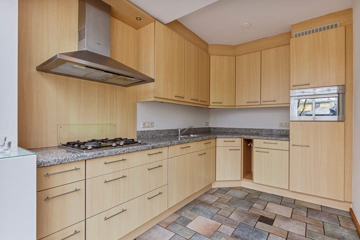 Photo 11 of Angerensteinstraat 9