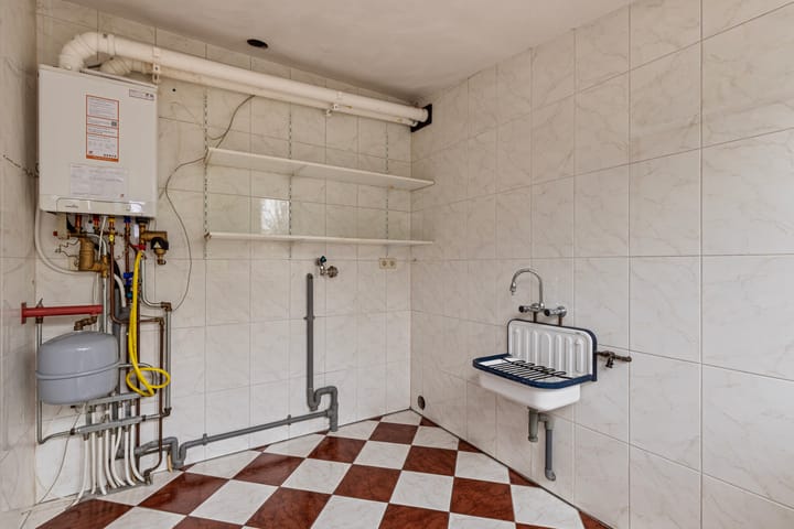 Photo 28 of Angerensteinstraat 9