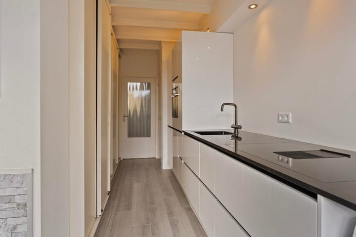 Foto 9 van Willibrordusweg 66