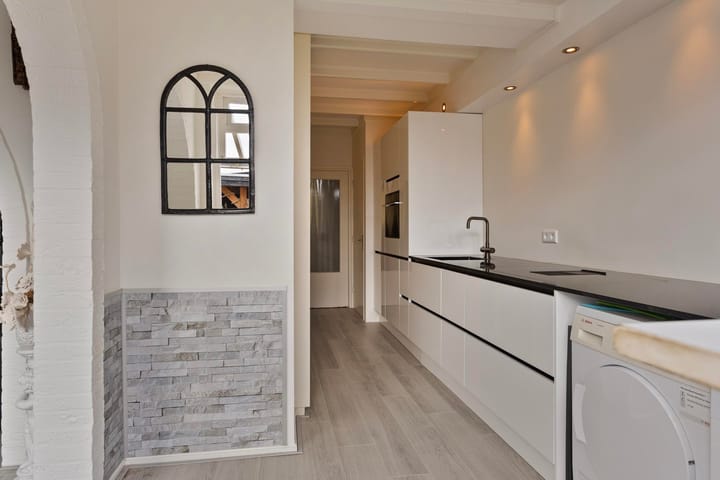 Foto 8 van Willibrordusweg 66