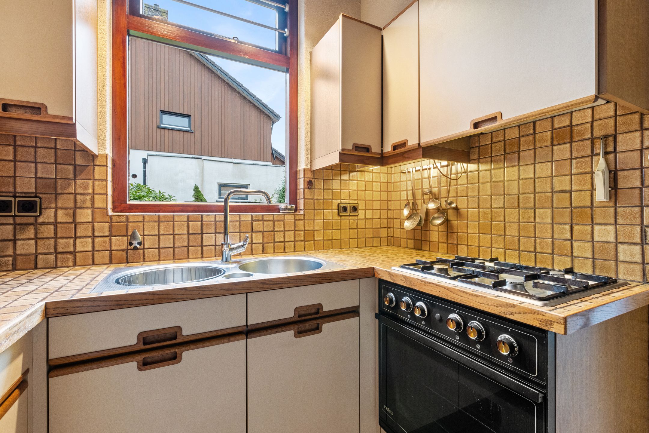 Foto 12 van Koninginnelaan 14