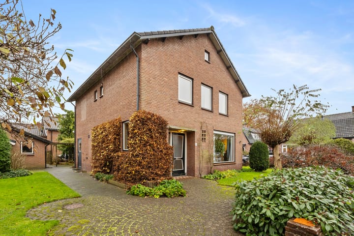 Foto 32 van Koninginnelaan 14