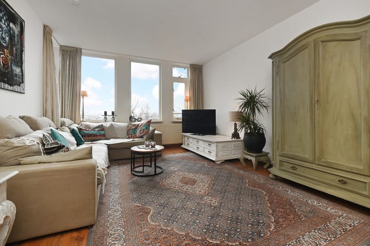 Foto 5 van John Rädeckerkade 65