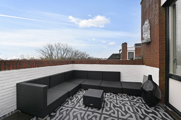 Foto 3 van John Rädeckerkade 65