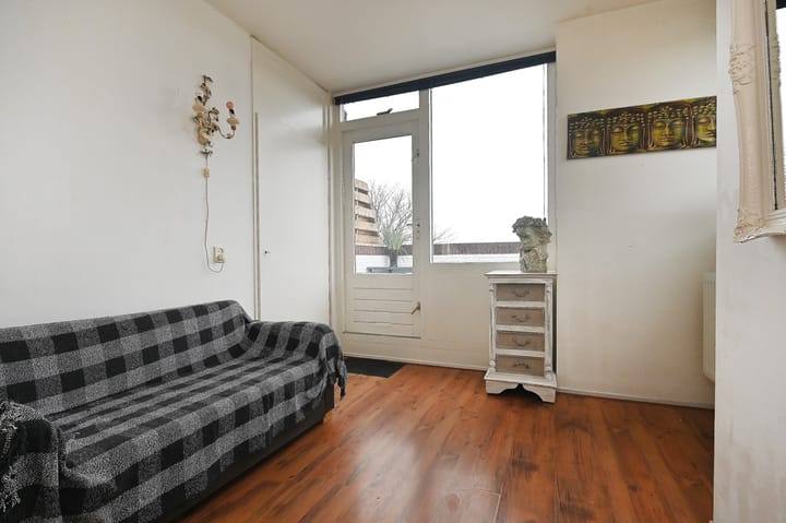 Foto 27 van John Rädeckerkade 65