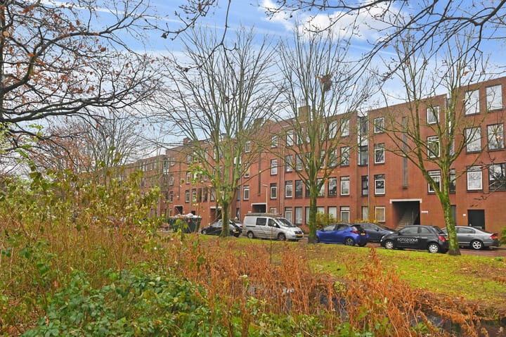 Foto 37 van John Rädeckerkade 65