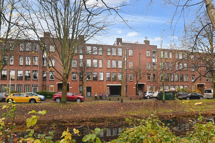 Foto 38 van John Rädeckerkade 65