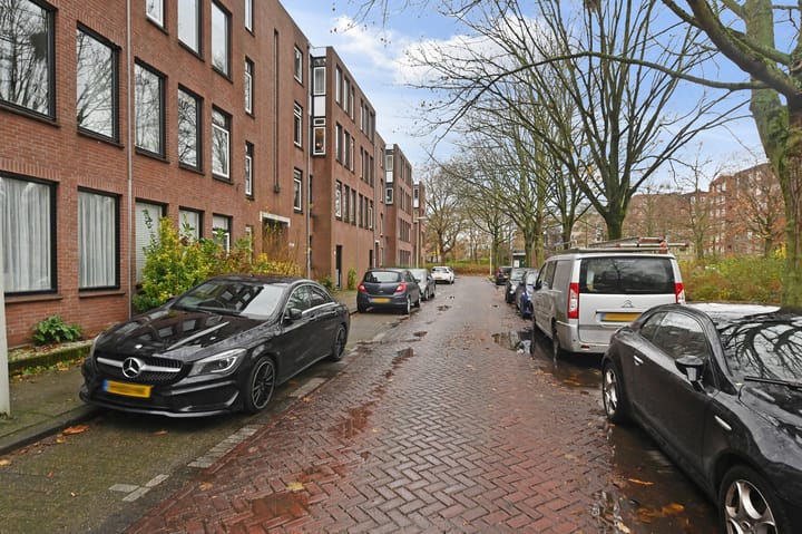 Foto 41 van John Rädeckerkade 65