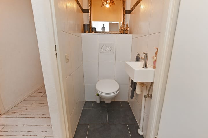 Foto 47 van John Rädeckerkade 65