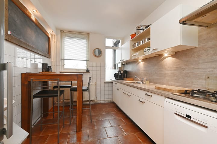 Foto 10 van John Rädeckerkade 65