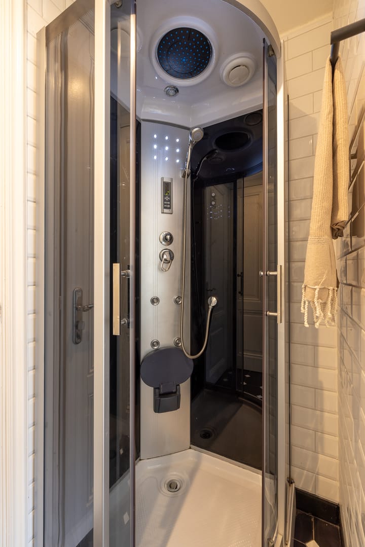 Foto 11 van Westzeedijk 104-B