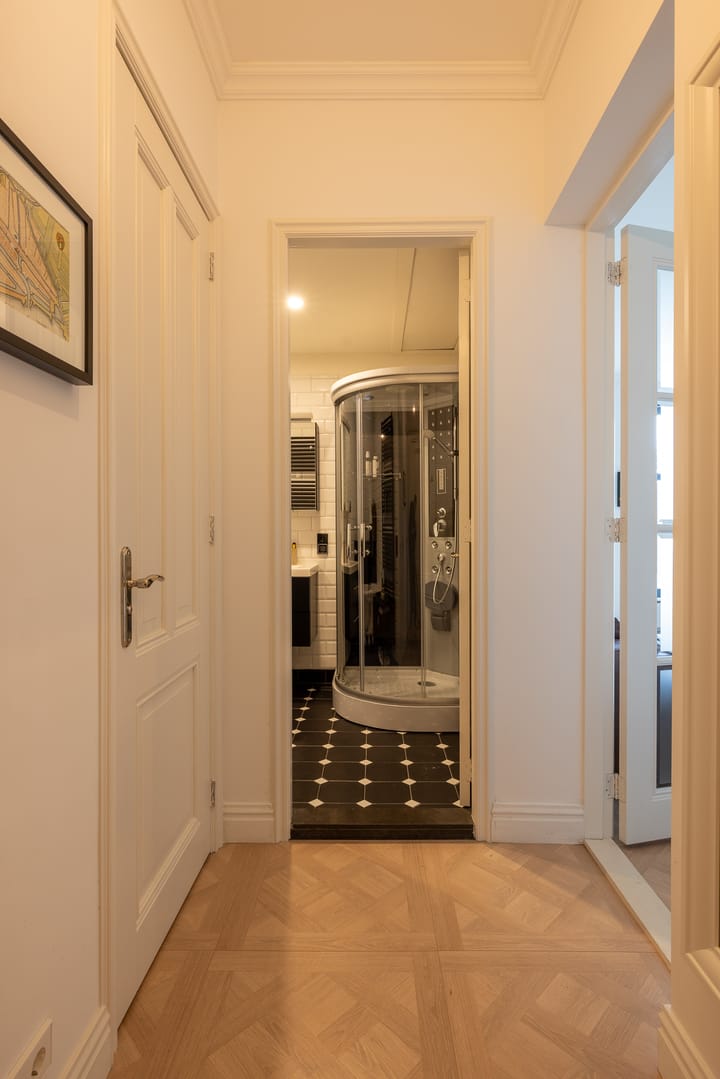 Foto 23 van Westzeedijk 104-B