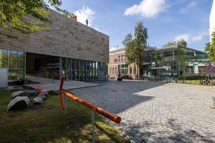 Foto 35 van Westzeedijk 104-B