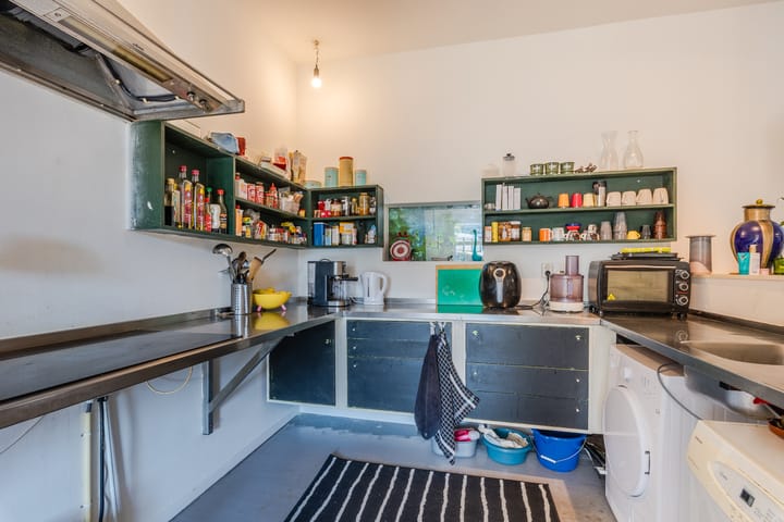 Photo 7 of Overschiesestraat 58