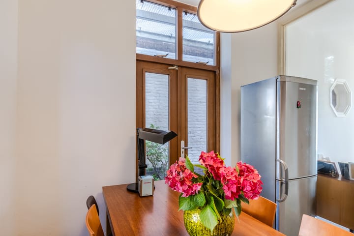 Photo 11 of Overschiesestraat 58