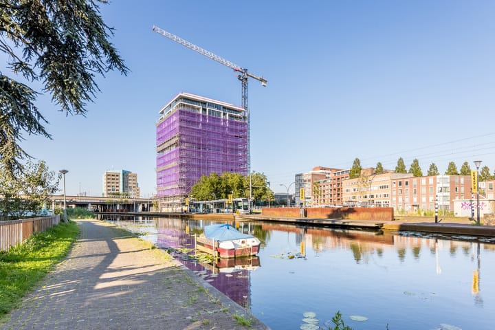 Photo 33 of Overschiesestraat 58