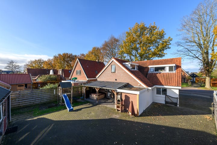 Foto 29 van Hoofdstraat Oost 70