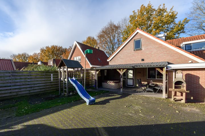 Foto 32 van Hoofdstraat Oost 70