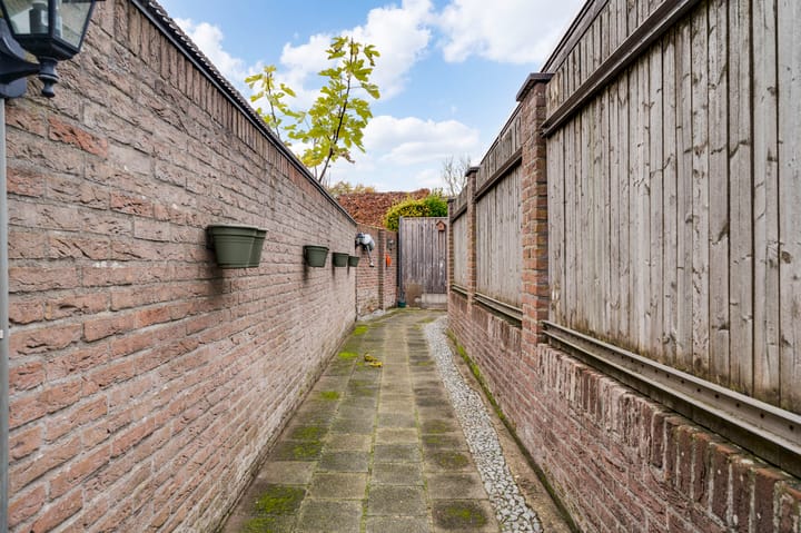 Foto 41 van Schutterijlaan 17-A