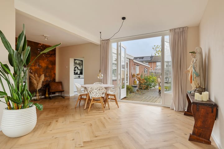 Foto 6 van van Kuijkstraat 11