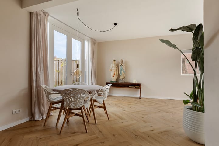 Foto 8 van van Kuijkstraat 11