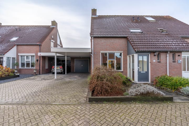 Foto 2 van Vicarieweg 68